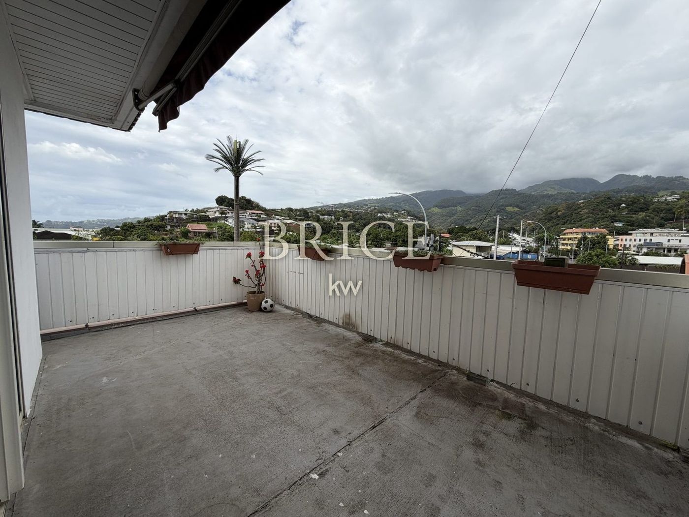 Appartement F3 et ses 56 m² de terrasses
