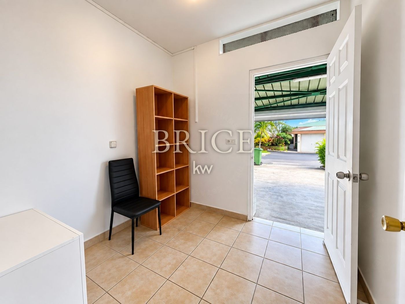 Maison F3 de plain-pied en résidence sécurisée avec piscine